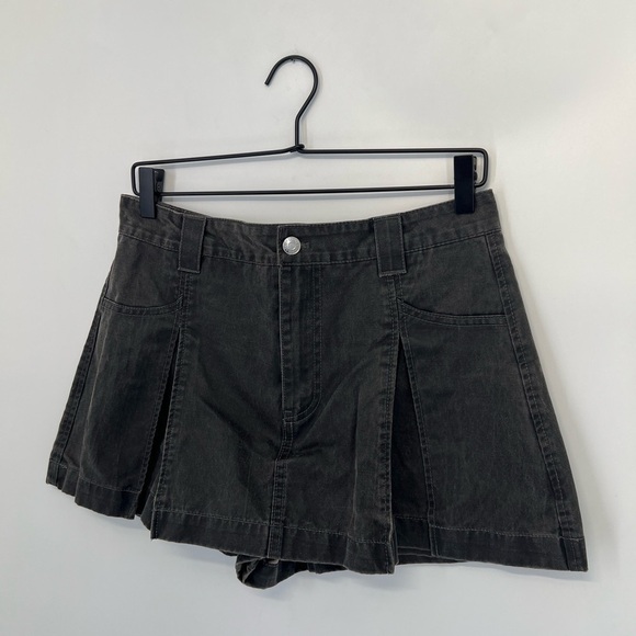 Zara Black Mini Skirt - Picture 3 of 8